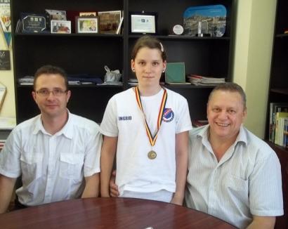 Fata consilierului local Huszar Istvan a devenit campioană naţională la înot